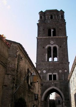 CASERTA-VECCHIA,-campanile2