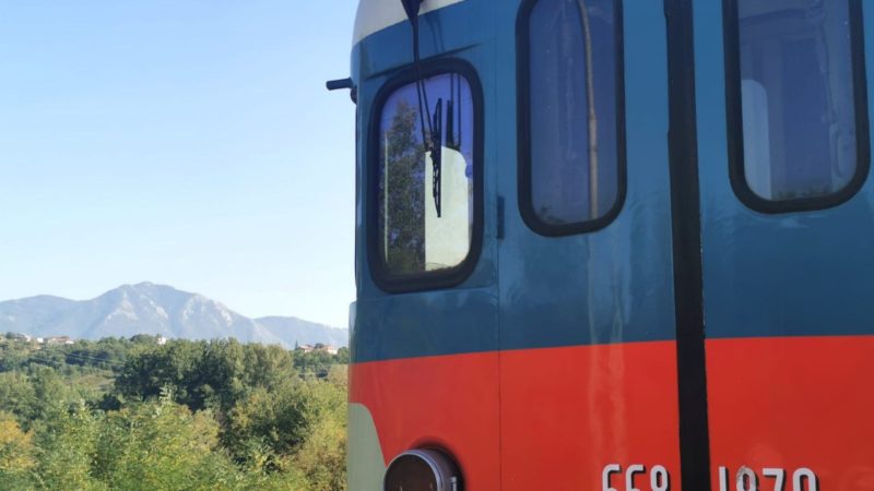 Torna Irpinia Express, in treno storico tra natura e gusto