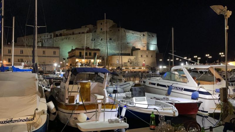 Evento a La Bersagliera, gli aneddoti di una storia centenaria a Napoli