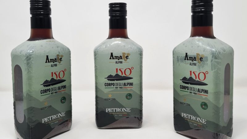 Centocinquanta anni del Corpo degli Alpini, il liquore celebrativo by Distilleria Petrone
